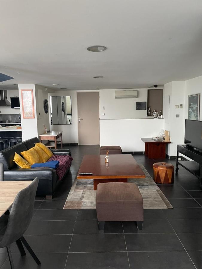 Loft Triplex 3 Chambres Doubles Villeurbanne Exterior photo